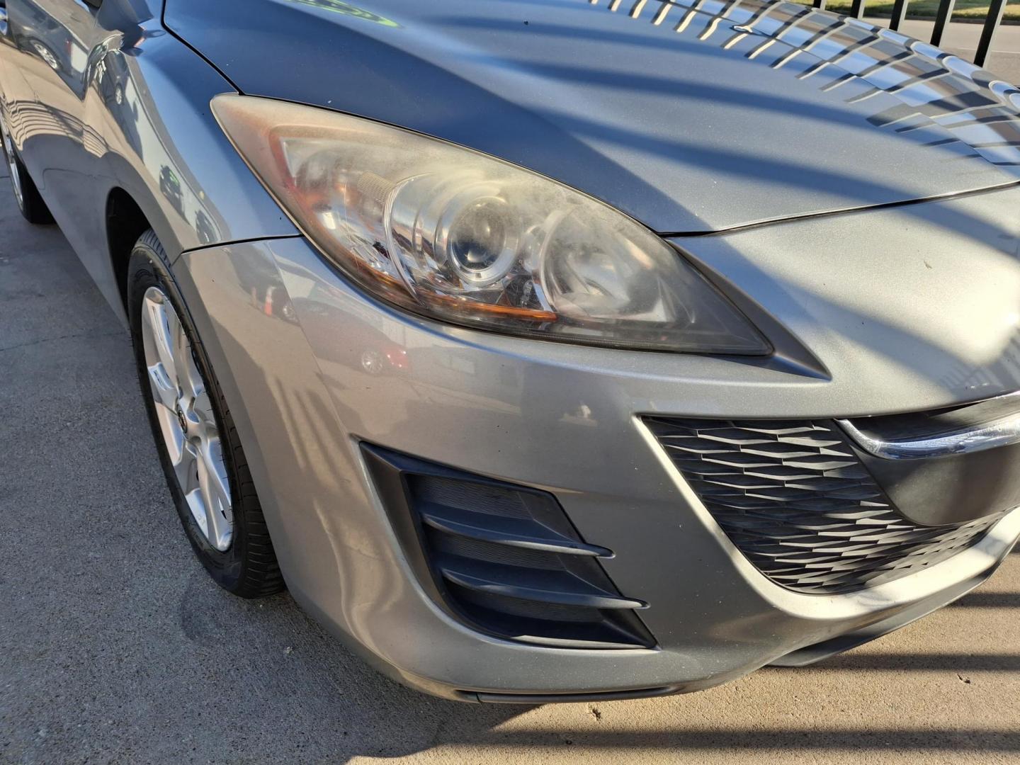 2010 SILVER Mazda MAZDA3 I TOURING (JM1BL1SF6A1) with an 2.0L DOHC EFI 16-valve I4 engine engine, 5-Speed Automatic Overdrive transmission, located at 2001 E. Lancaster, Ft. Worth, 76103, (817) 336-7000, 32.746181, -97.301018 - Photo#1