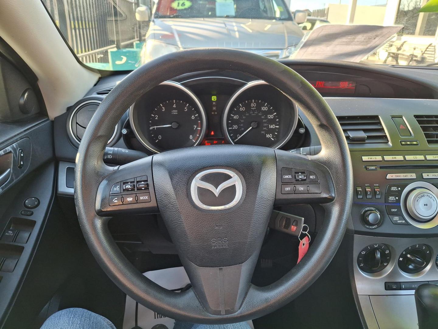 2010 SILVER Mazda MAZDA3 I TOURING (JM1BL1SF6A1) with an 2.0L DOHC EFI 16-valve I4 engine engine, 5-Speed Automatic Overdrive transmission, located at 2001 E. Lancaster, Ft. Worth, 76103, (817) 336-7000, 32.746181, -97.301018 - Photo#9