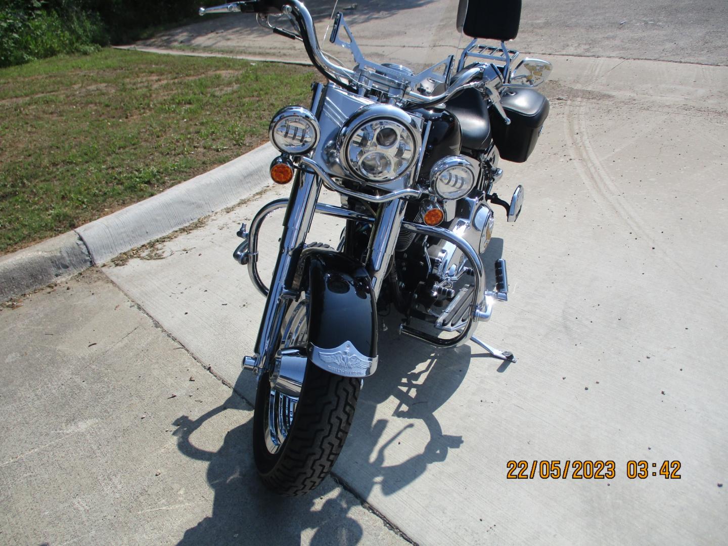 2002 BLACK Harley-Davidson FLSTF $10,000 IN EXTRAS (1HD1BMY1X2Y) with an 1450CC engine, located at 2001 E. Lancaster, Ft. Worth, 76103, (817) 336-7000, 32.746181, -97.301018 - Photo#2