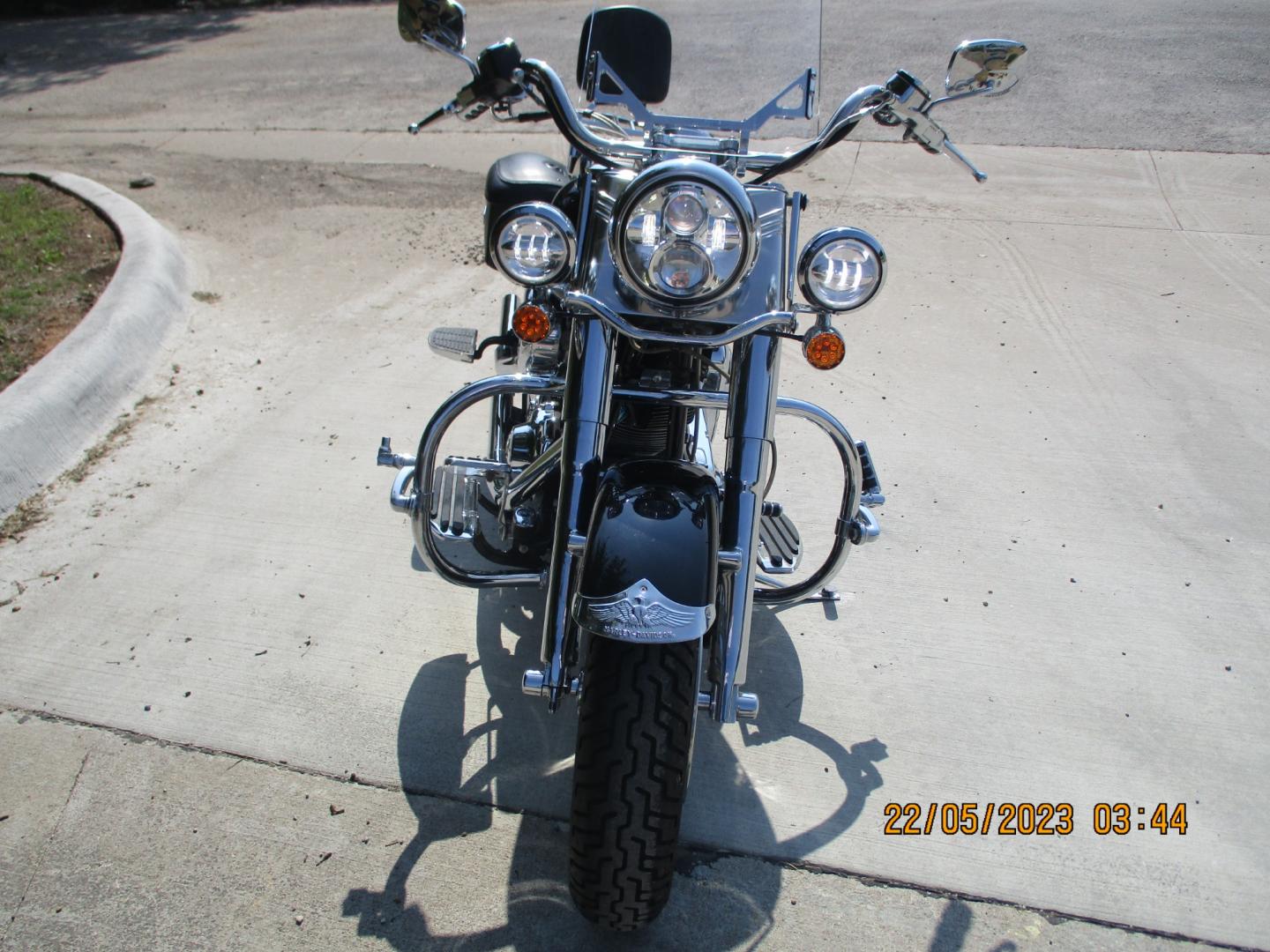 2002 BLACK Harley-Davidson FLSTF $10,000 IN EXTRAS (1HD1BMY1X2Y) with an 1450CC engine, located at 2001 E. Lancaster, Ft. Worth, 76103, (817) 336-7000, 32.746181, -97.301018 - Photo#6