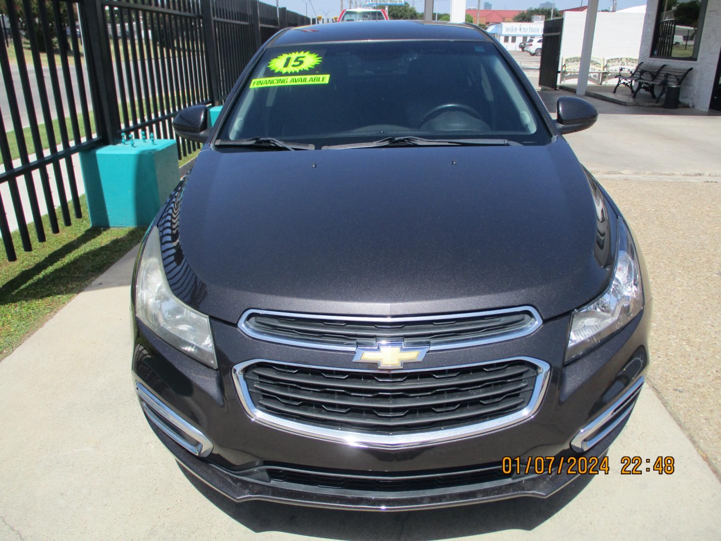 2015 GRAY /GRAY Chevrolet Cruze LTZ Auto (1G1PG5SB1F7) with an 1.4L L4 DOHC 16V TURBO engine, 6-Speed Automatic transmission, located at 2001 E. Lancaster, Ft. Worth, 76103, (817) 336-7000, 32.746181, -97.301018 - Photo#3